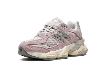 New Balance 9060 December Sky - PLUGSNEAKRS