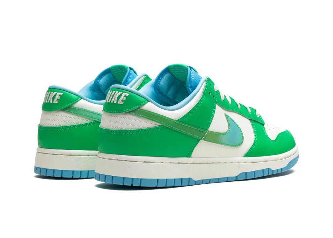 Nike Dunk Low Retro Green Shock