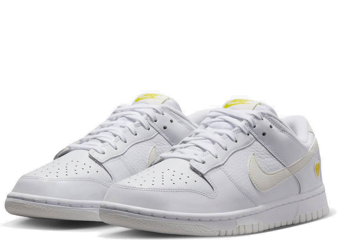 Nike Dunk Low Yellow Heart