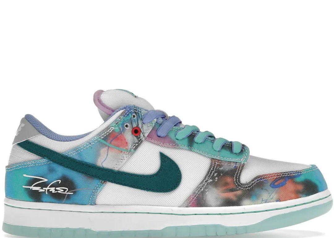 Nike SB Dunk Low Futura Laboratories Bleached Aqua - PLUGSNEAKRS