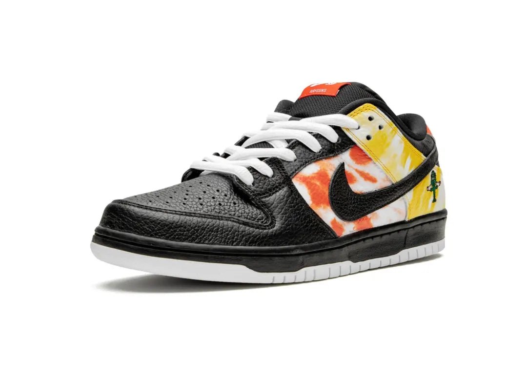 Nike SB Dunk Low Raygun Tie-Dye Black - PLUGSNEAKRS