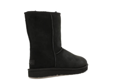 UGG Classic Short II Boot Black (W) - PLUGSNEAKRS