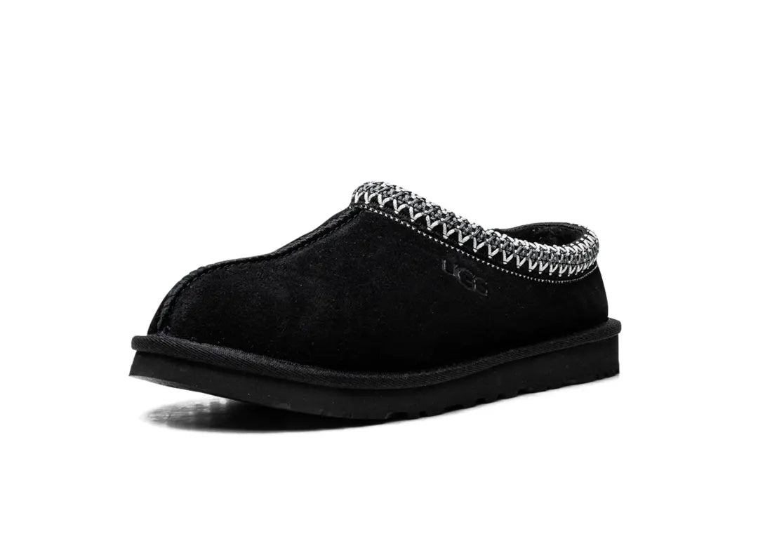 UGG Tasman Slipper Black - PLUGSNEAKRS